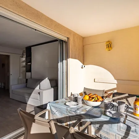 Apartment Le Domaine D'azur-5 By Interhome *